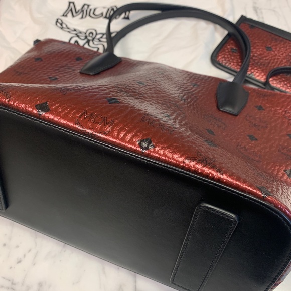 MCM Small Metallic Project Tote Set - Picture 8 of 8